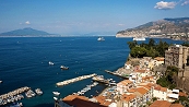 vesuvius view from marina grande